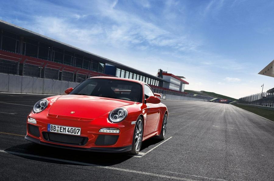  Porsche 911 GT3 2009 года  (фото 38 из 39)